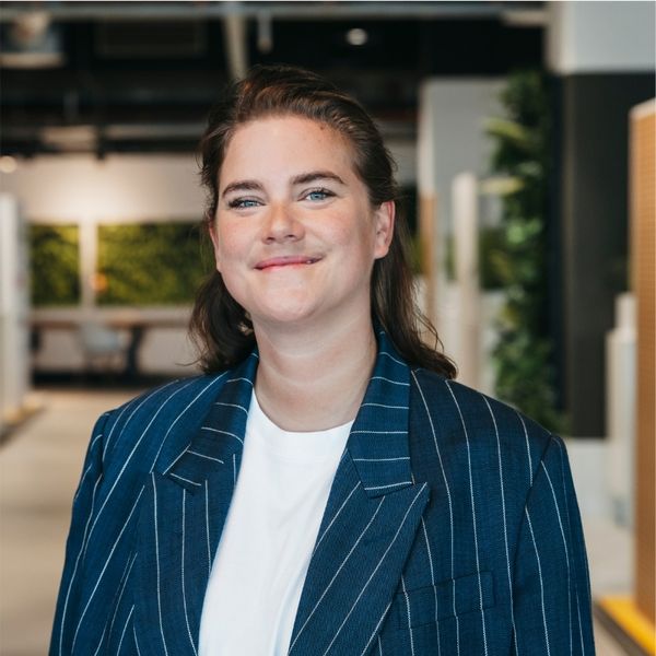 Liselotte_Senior_Marketing_Manager